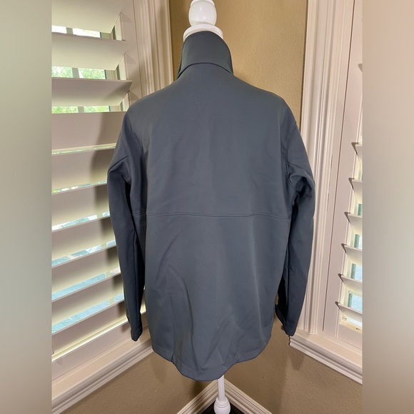 Columbia Men's Performance Jacket in Gray with Red Accents - Picture 9 of 9